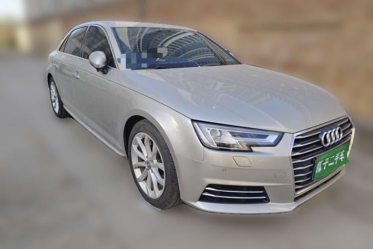 Used Audi A4L 2017 40 TFSI Style Edition Front Right 45 Deg