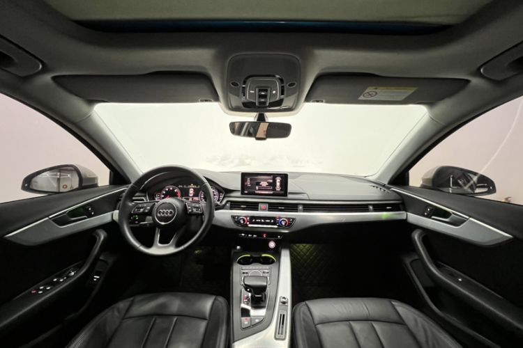Used Audi A4L 2017 40 TFSI Fashion Model Headliner