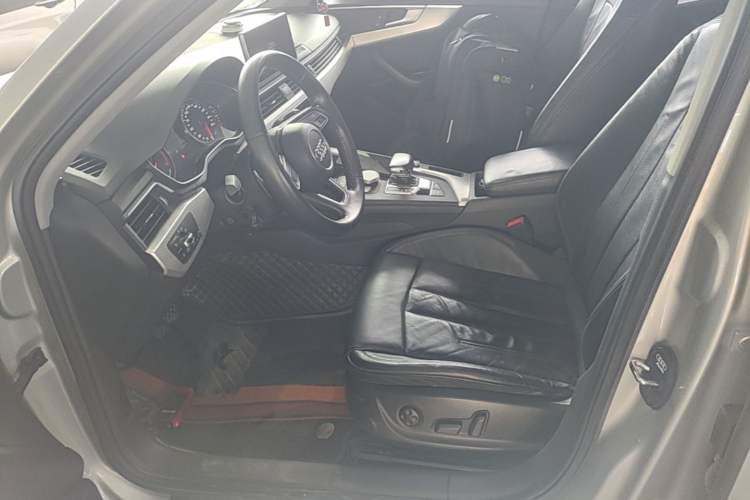 Used Audi A4L 2017 Plus 40 TFSI Fashion Model Left Front Seat