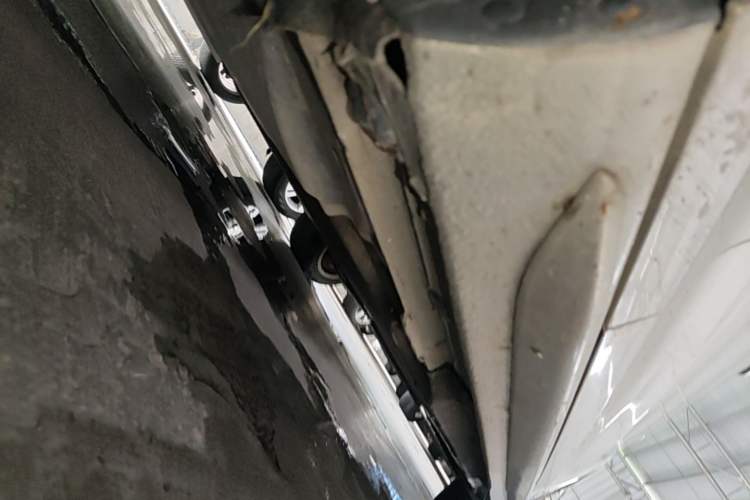 Used Audi A4L 2017 Plus 40 TFSI Fashion Model Left Side Sill