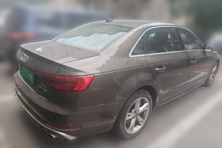 Used Audi A4L 2017 40 TFSI Fashion Model Rear Right 45 Deg