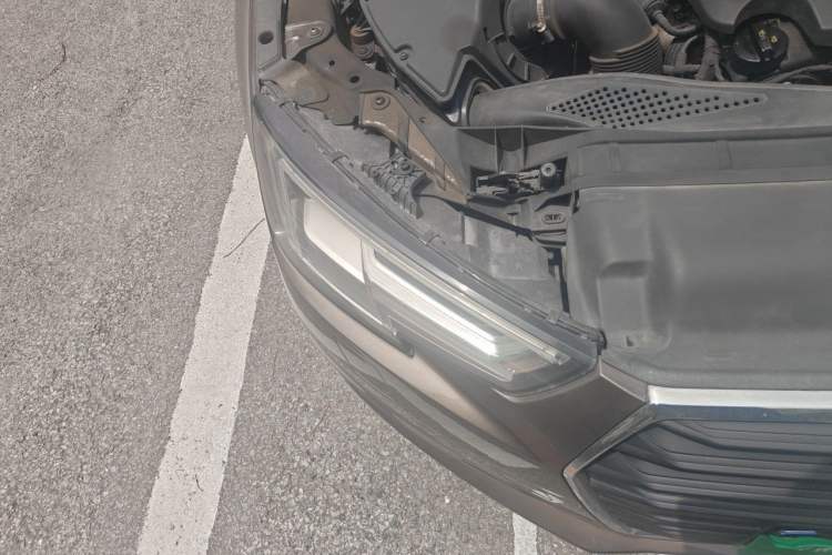 Used Audi A4L 2017 40 TFSI Fashion Model Right Front Headlight