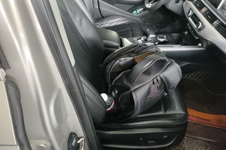 Used Audi A4L 2017 Plus 40 TFSI Fashion Model Right Front Seat
