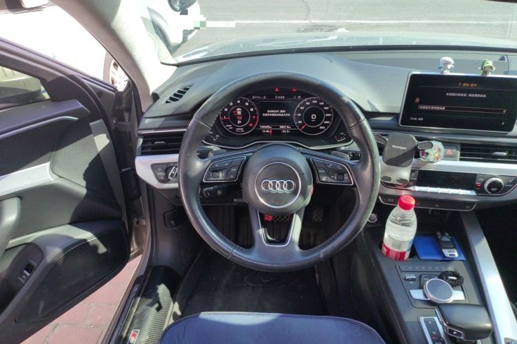 Used Audi A4L 2017 45 TFSI quattro Sport Edition Steering Wheel