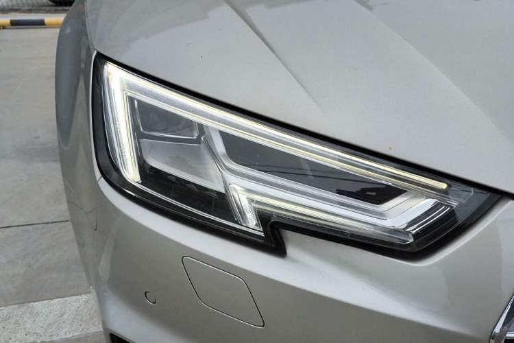 Used Audi A4L 2017 40 TFSI Sport Edition Right Front Headlight