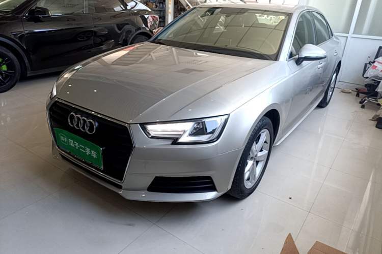 Used Audi A4L 2017 40 TFSI Ambition Edition Guazi used car, China used car export, Used car for sale, Used Audi cars, Cheapest cars for sale