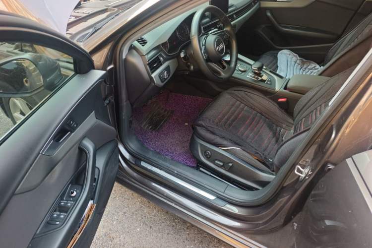 Used Audi A4L 2017 40 TFSI Ambition Edition Driver Seat