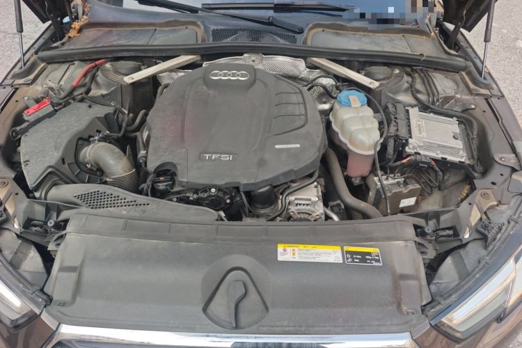 Used Audi A4L 2017 40 TFSI Ambition Edition Engine Bay