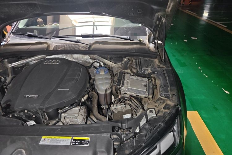Used Audi A4L 2017 Plus 40 TFSI Fashion Model Engine Bay Left
