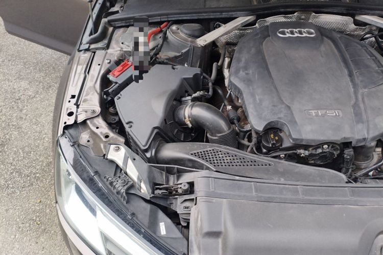 Used Audi A4L 2017 40 TFSI Ambition Edition Engine Bay Right