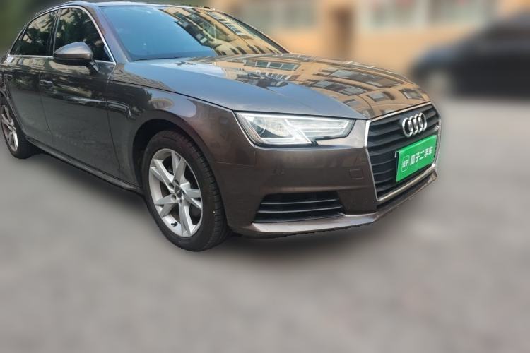 Used Audi A4L 2017 40 TFSI Ambition Edition Front Right 45 Deg