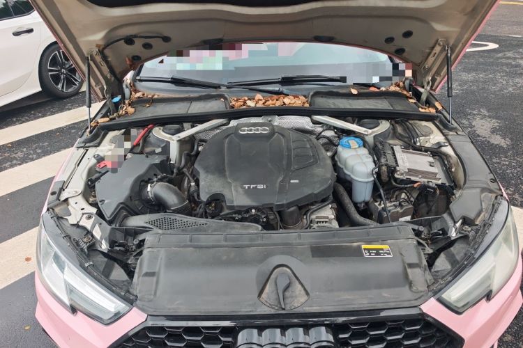 Used Audi A4L 2017 40 TFSI Fashion Model Engine Bay