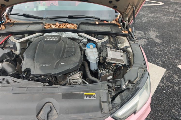 Used Audi A4L 2017 40 TFSI Fashion Model Engine Bay Left