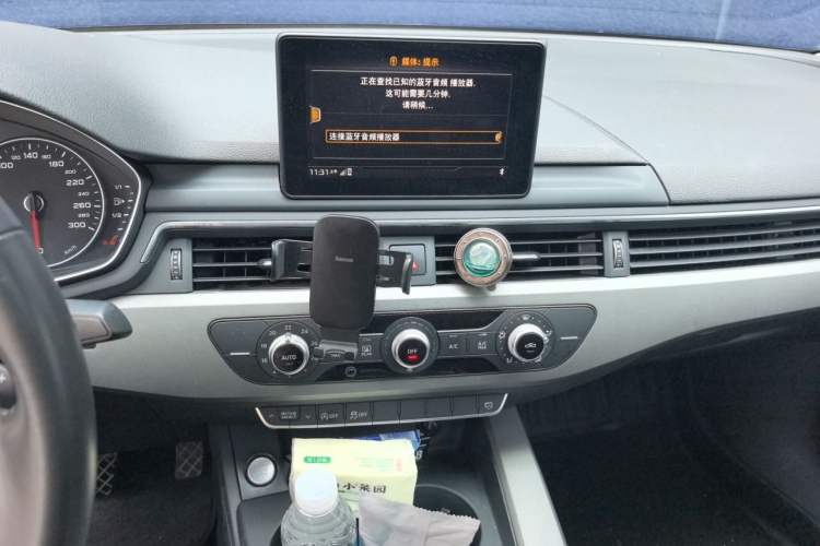 Used Audi A4L 2017 40 TFSI Ambition Edition Audio And AC Panel