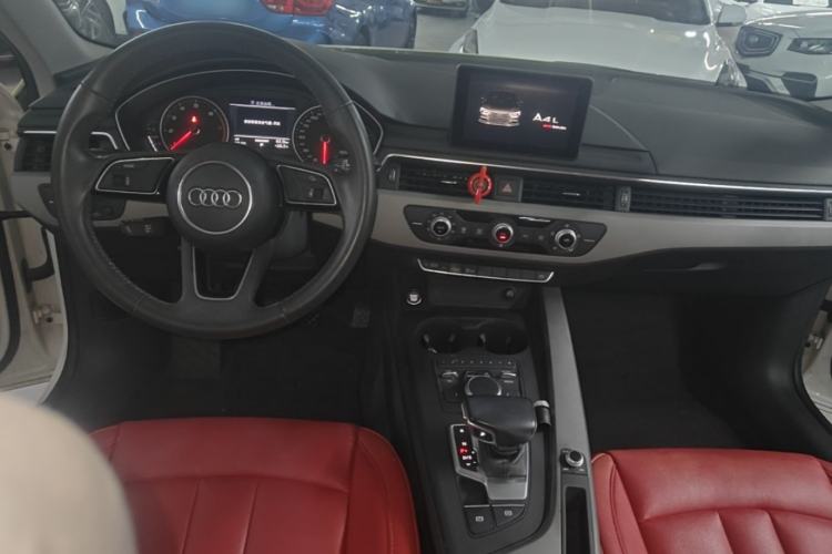 Used Audi A4L 2017 Plus 40 TFSI Ambition Model Center Console