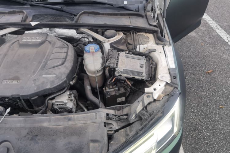 Used Audi A4L 2017 Plus 40 TFSI Fashion Model Engine Bay Left