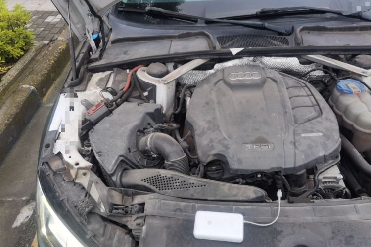Used Audi A4L 2017 Plus 40 TFSI Fashion Model Engine Bay Right