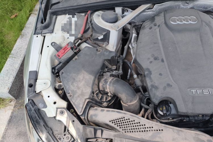 Used Audi A4L 2017 Plus 40 TFSI Fashion Model Engine Bay Right