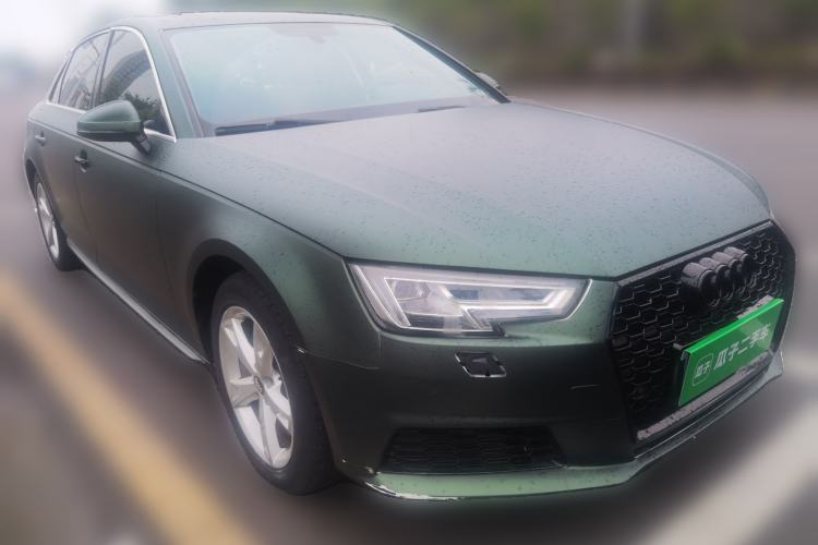 Used Audi A4L 2017 Plus 40 TFSI Fashion Model Front Right 45 Deg