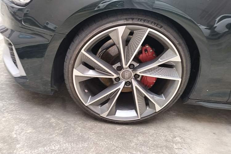 Used Audi A4L 2017 40 TFSI Sport Edition Left Front Wheel Hub