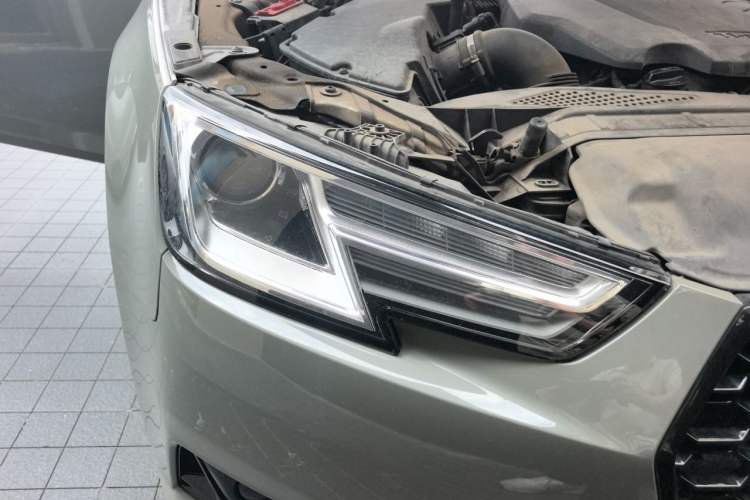 Used Audi A4L 2017 40 TFSI Ambition Edition Right Front Headlight