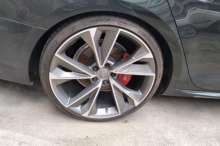 Used Audi A4L 2017 40 TFSI Sport Edition Right Rear Wheel Hub