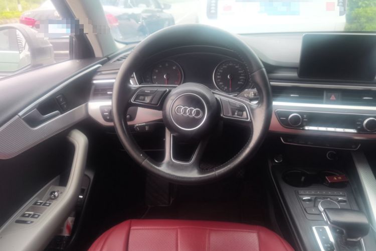 Used Audi A4L 2017 Plus 40 TFSI Fashion Model Steering Wheel