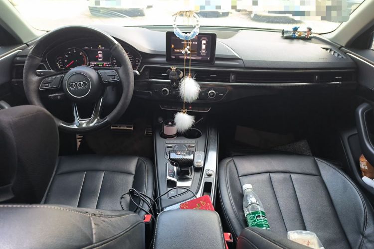 Used Audi A4L 2017 Plus 40 TFSI Ambition Model Center Console