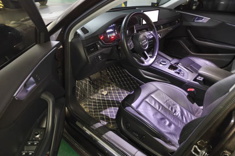 Used Audi A4L 2017 45 TFSI quattro Style Edition Driver Seat