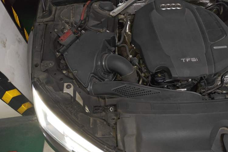 Used Audi A4L 2017 45 TFSI quattro Style Edition Engine Bay Right