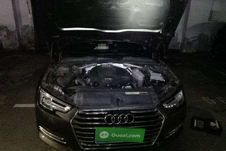 Used Audi A4L 2017 40 TFSI Fashion Model Engine Bay