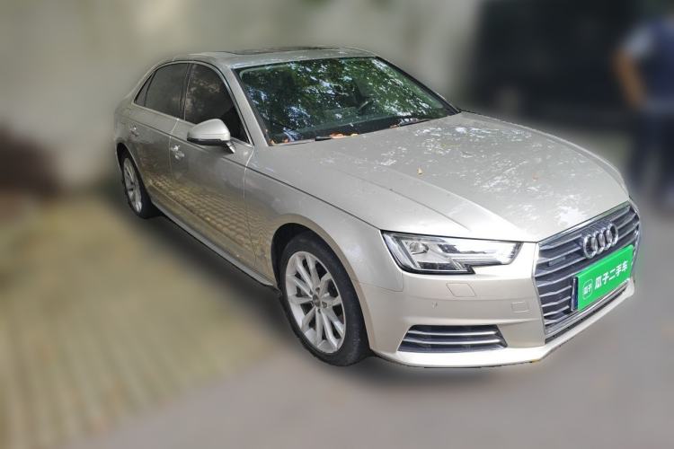 Used Audi A4L 2017 45 TFSI quattro Style Edition Front Right 45 Deg
