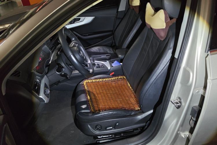 Used Audi A4L 2017 40 TFSI Fashion Model Left Front Seat