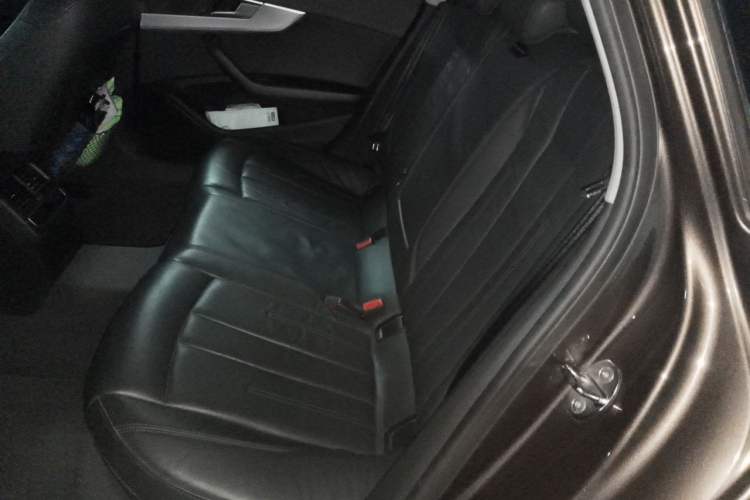 Used Audi A4L 2017 40 TFSI Fashion Model Left Rear Seat