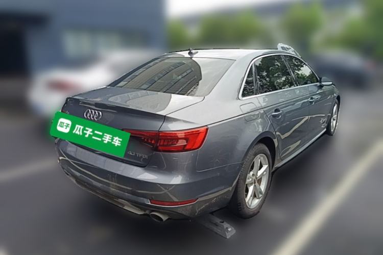 Used Audi A4L 2017 40 TFSI Fashion Model Rear Right 45 Deg