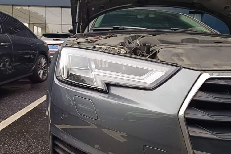 Used Audi A4L 2017 40 TFSI Fashion Model Right Front Headlight
