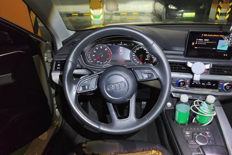 Used Audi A4L 2017 40 TFSI Fashion Model Steering Wheel