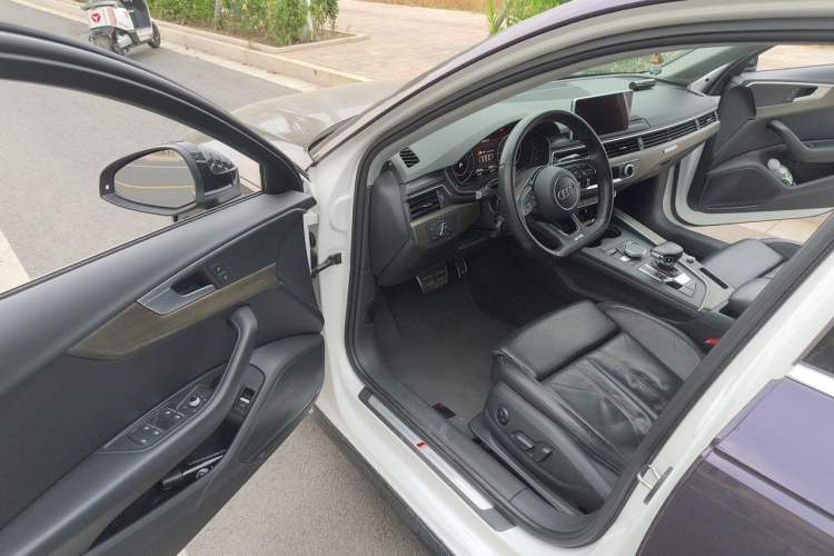 Used Audi A4L 2017 45 TFSI quattro Special Edition Driver Seat