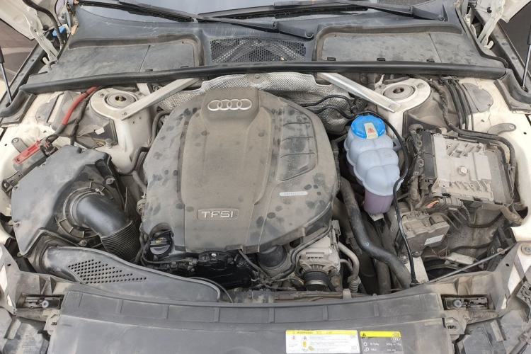 Used Audi A4L 2017 45 TFSI quattro Special Edition Engine Bay