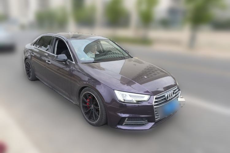Used Audi A4L 2017 45 TFSI quattro Special Edition Front Right 45 Deg