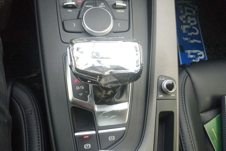 Used Audi A4L 2017 40 TFSI Ambition Edition Gear Lever