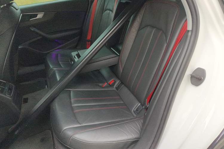 Used Audi A4L 2017 45 TFSI quattro Special Edition Left Rear Seat