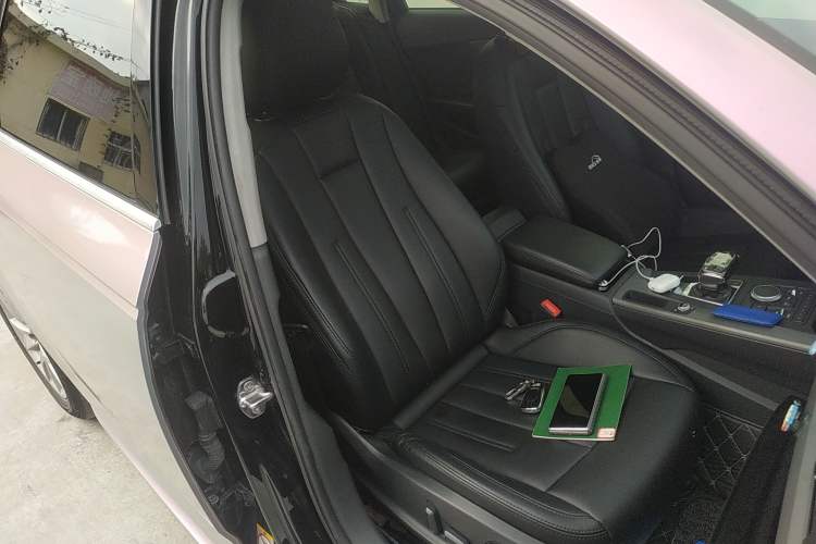 Used Audi A4L 2017 40 TFSI Ambition Edition Right Front Seat