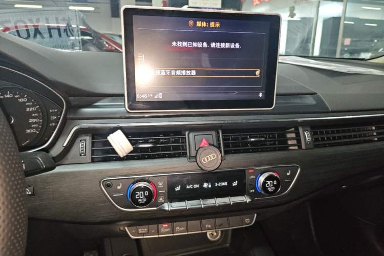 Used Audi A4L 2017 40 TFSI Fashion Model Audio And AC Panel