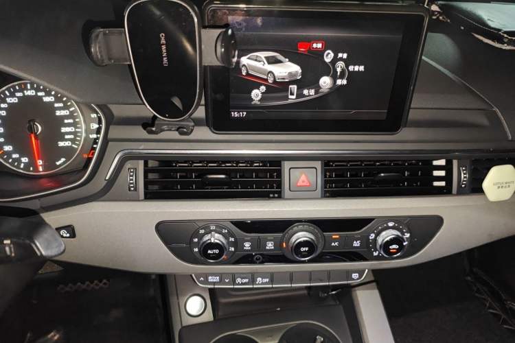 Used Audi A4L 2017 40 TFSI Ambition Edition Audio And AC Panel