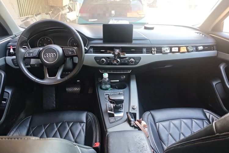 Used Audi A4L 2017 Plus 40 TFSI Ambition Model Center Console