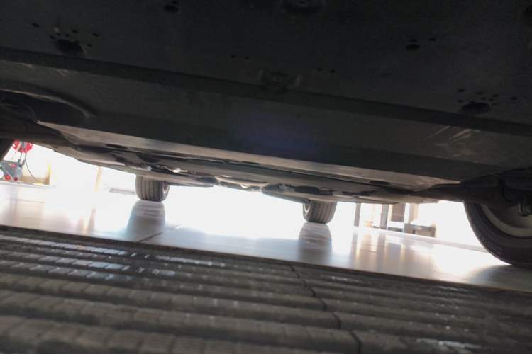 Used Audi A4L 2017 40 TFSI Fashion Model Chassis Front