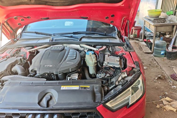 Used Audi A4L 2017 Plus 40 TFSI Ambition Model Engine Bay Left