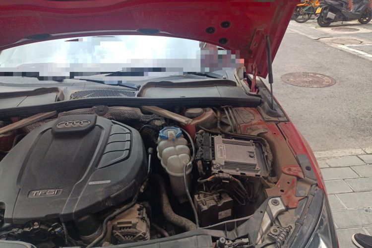 Used Audi A4L 2017 40 TFSI Ambition Edition Engine Bay Left