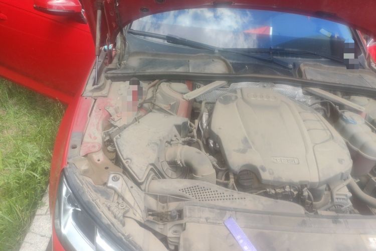 Used Audi A4L 2017 40 TFSI Ambition Edition Engine Bay Right